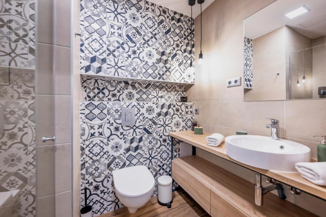 Amade Apartmanok 1 Győr Camera foto